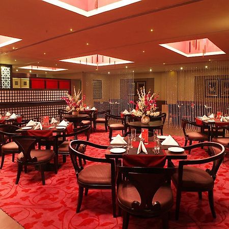 The Kay Hotel Vijayawāda Extérieur photo